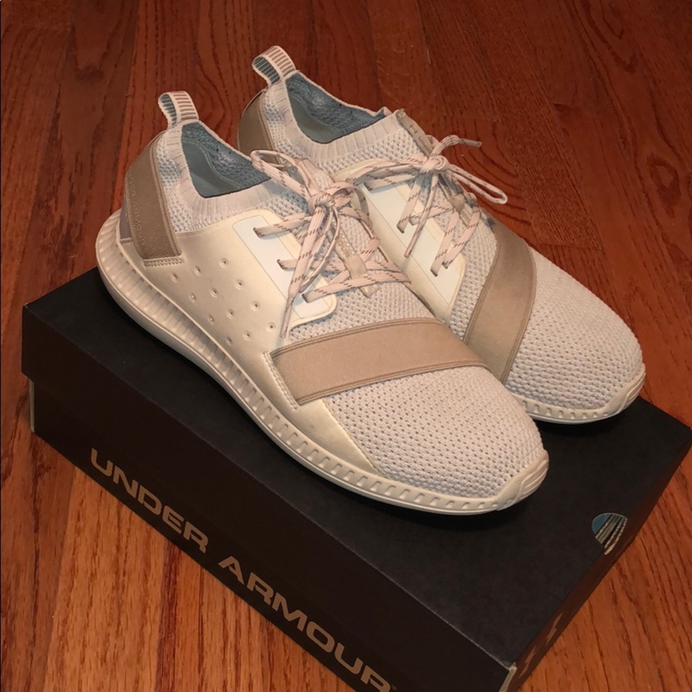 Under armor Threadborne shift size~ US9